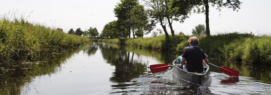 Kanufahrer auf dem Fluss